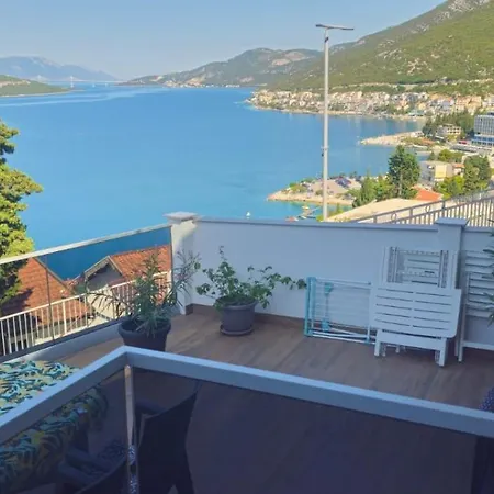 Hygge-kuca 内乌姆